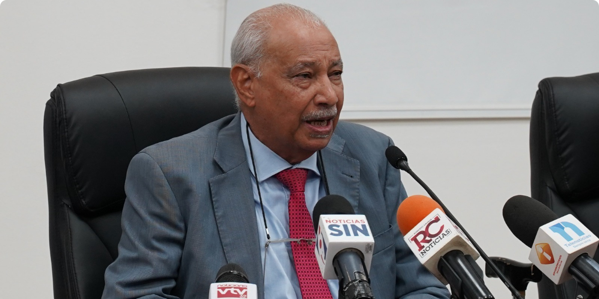  imagen Francisco D&rsquo; Oleo, viceministro de Acreditaci&oacute;n y Certificaci&oacute;n Docente 