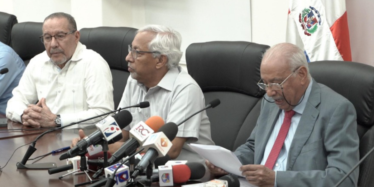  imagen Francisco D&rsquo; Oleo, viceministro de Acreditaci&oacute;n y Certificaci&oacute;n Docente 