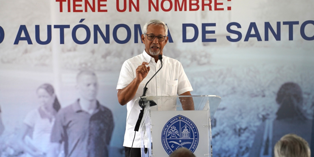  imagen Presidente Luis Abinader cortando la cinta&nbsp; 