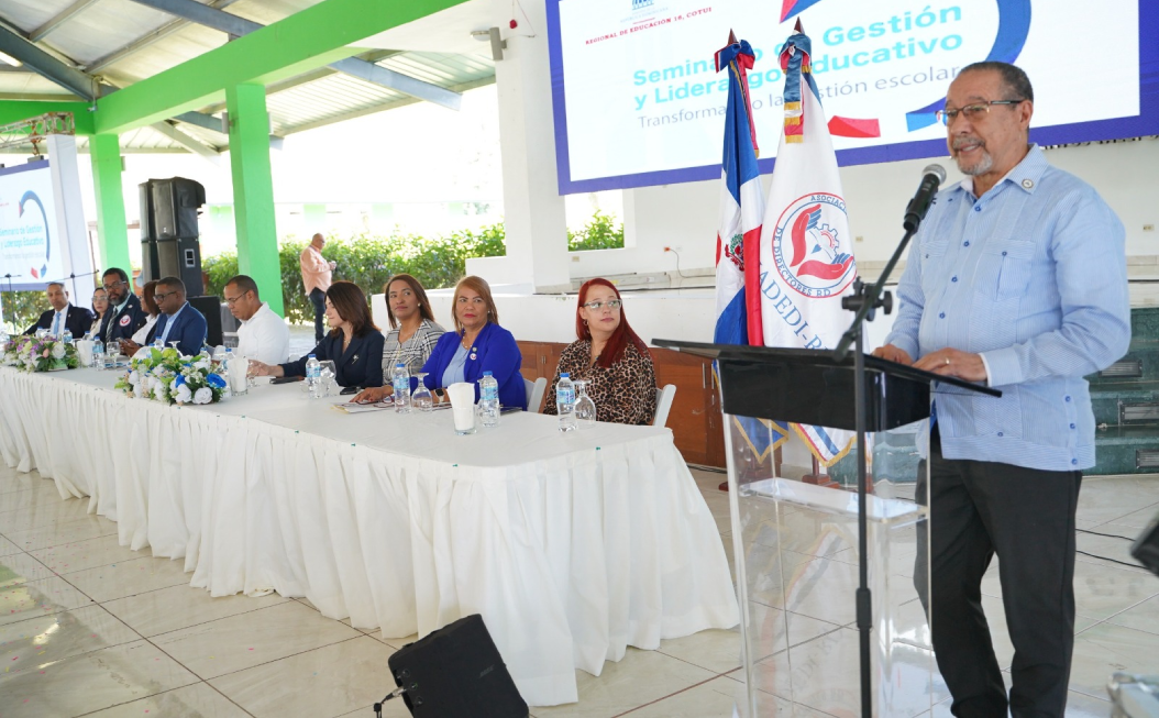 imagen Directores de centros educativos de Cotu&iacute; participan en seminario &ldquo;Gesti&oacute;n y Liderazgo Educativo: Transformando la gesti&oacute;n escolar".
&nbsp;
&nbsp; 