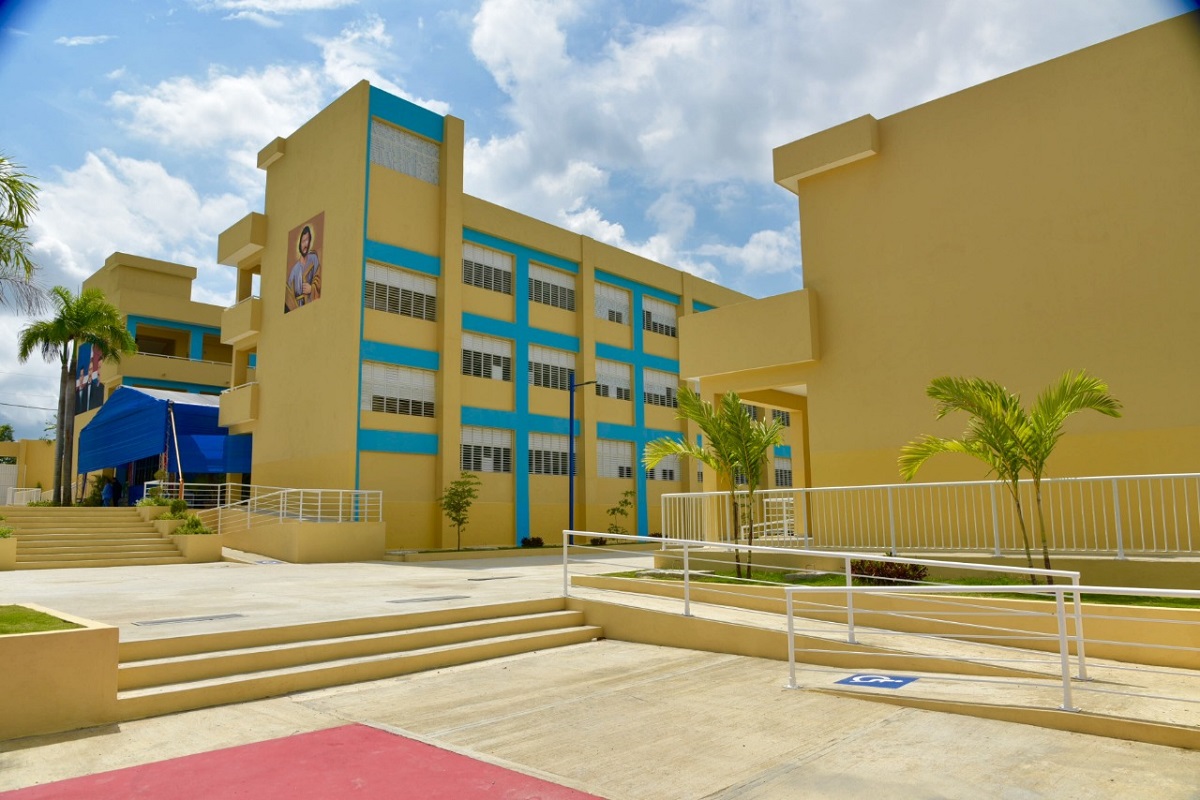  imagen El director del Gabinete Ministerial, Henry Santos 