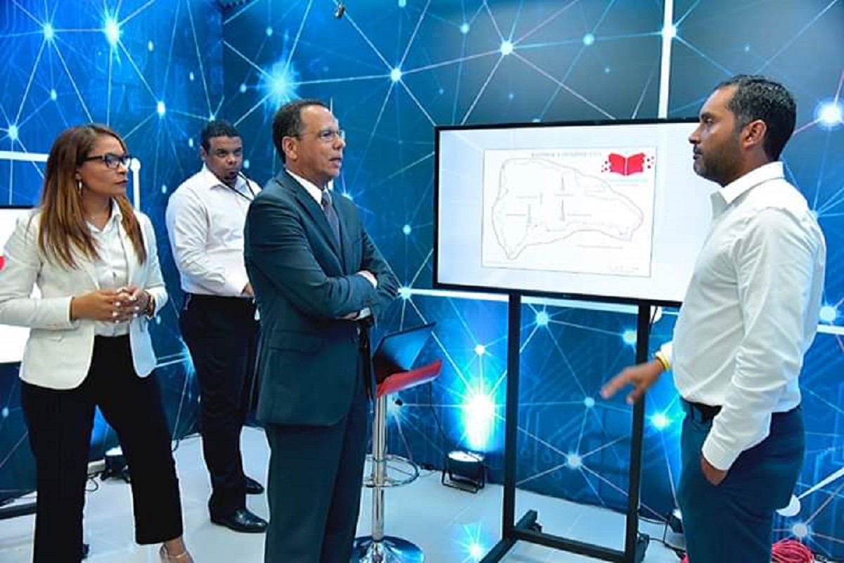  imagen El ministro Antonio Pe&ntilde;a Mirabal en las instalaciones de RTVE 