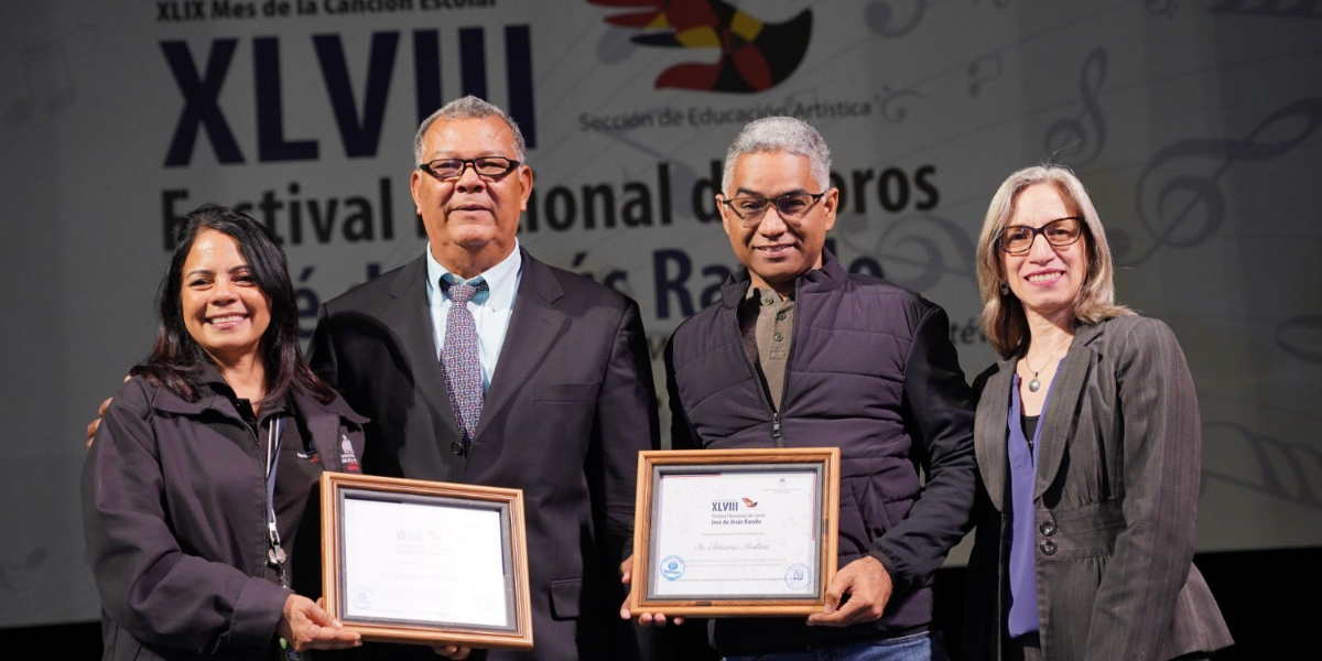  imagen Estudiantes de arte 