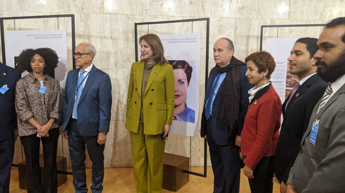  imagen El viceministro Rafael Bello particip&oacute;, adem&aacute;s, en la apertura de una exposici&oacute;n de fotos de las hermanas Patria, Minera y Mar&iacute;a Teresa Mirabal, que se realiza en la sede de Rep&uacute;blica Dominicana en la UNESCO.
&nbsp; 