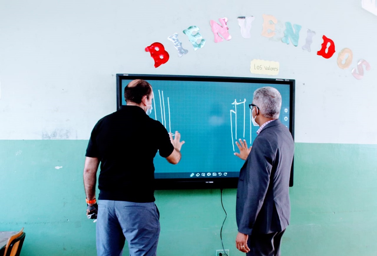  imagen Bol&iacute;var Yunior Sosa, director de la Regional 05 