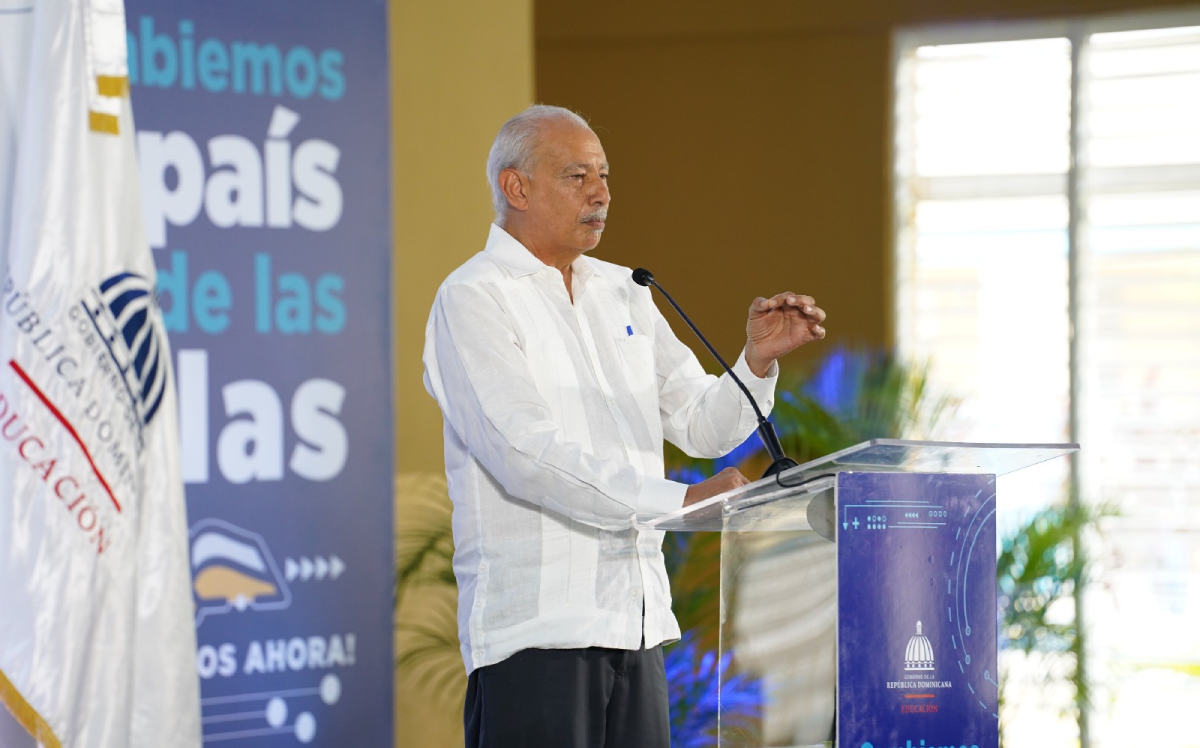  imagen Presidente de la Rep&uacute;blica inaugura centro educativo en la comunidad de San Luis 