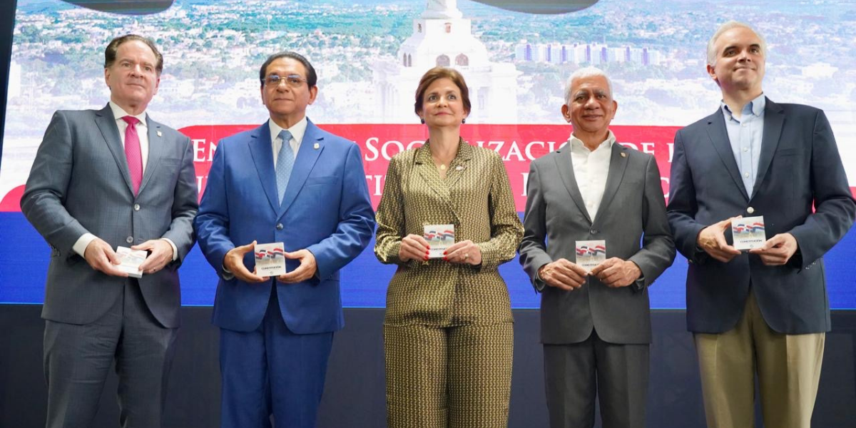  imagen Ministro de Educaci&oacute;n, Luis Miguel De Camps 