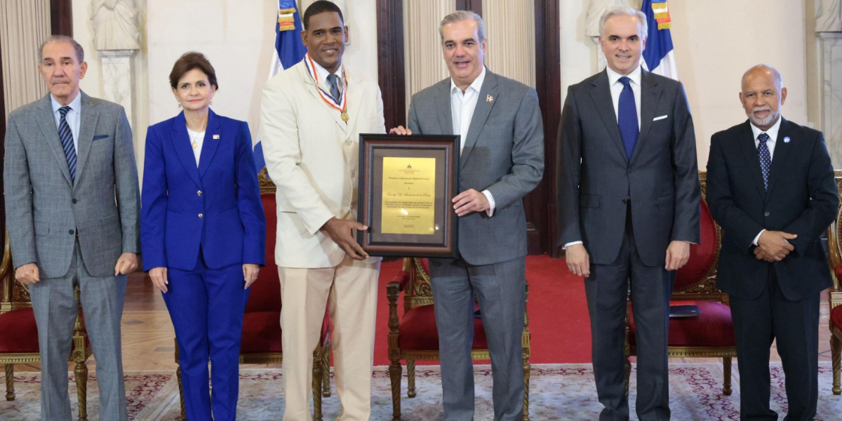  imagen Premio a la Excelencia Magisterial 2025 