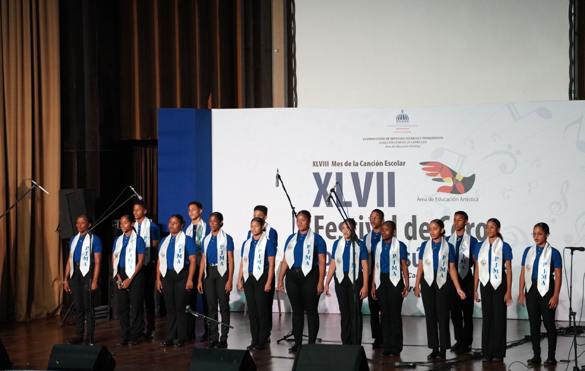  imagen Grupos corales de centros educativos de la 18 Regionales. 
