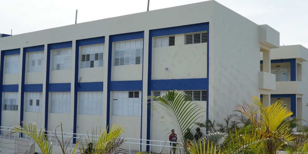  imagen fotos de la inauguracion del Liceo Experimental UASD El&iacute;as Pi&ntilde;a 