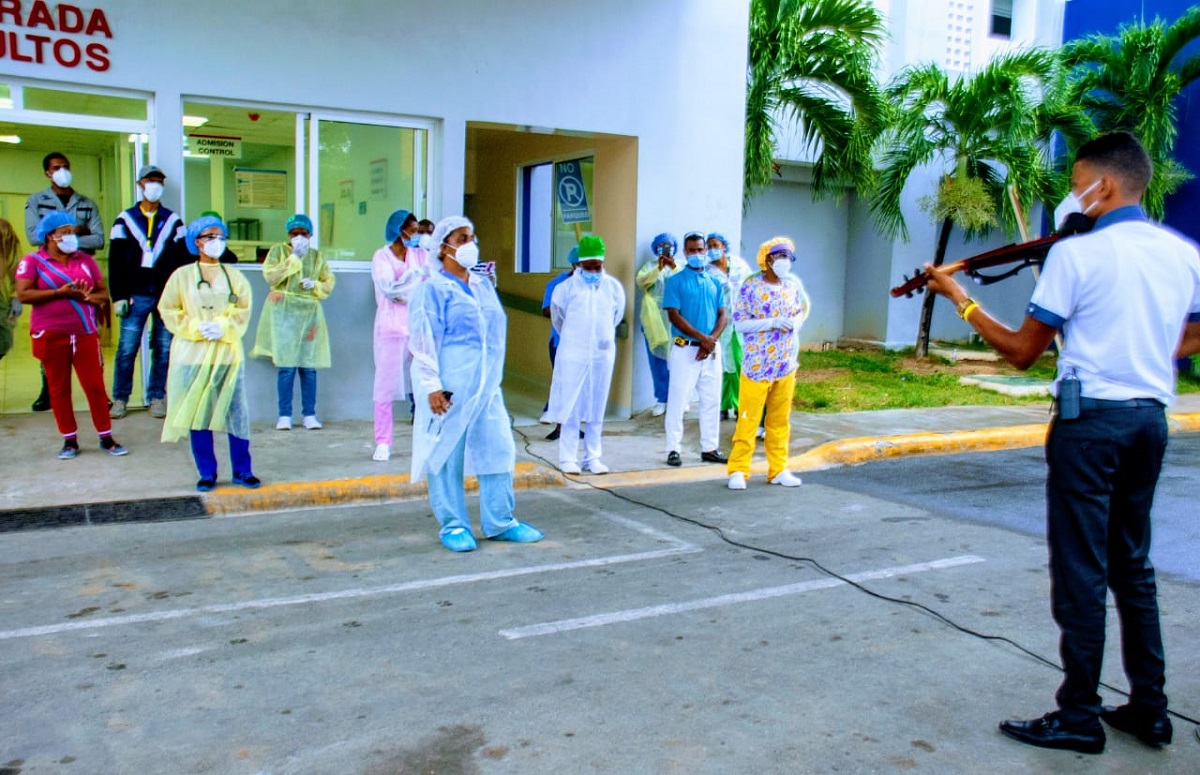  imagen El director de la Regional de Educaci&oacute;n 05, Bol&iacute;var Y&uacute;nior Sosa 