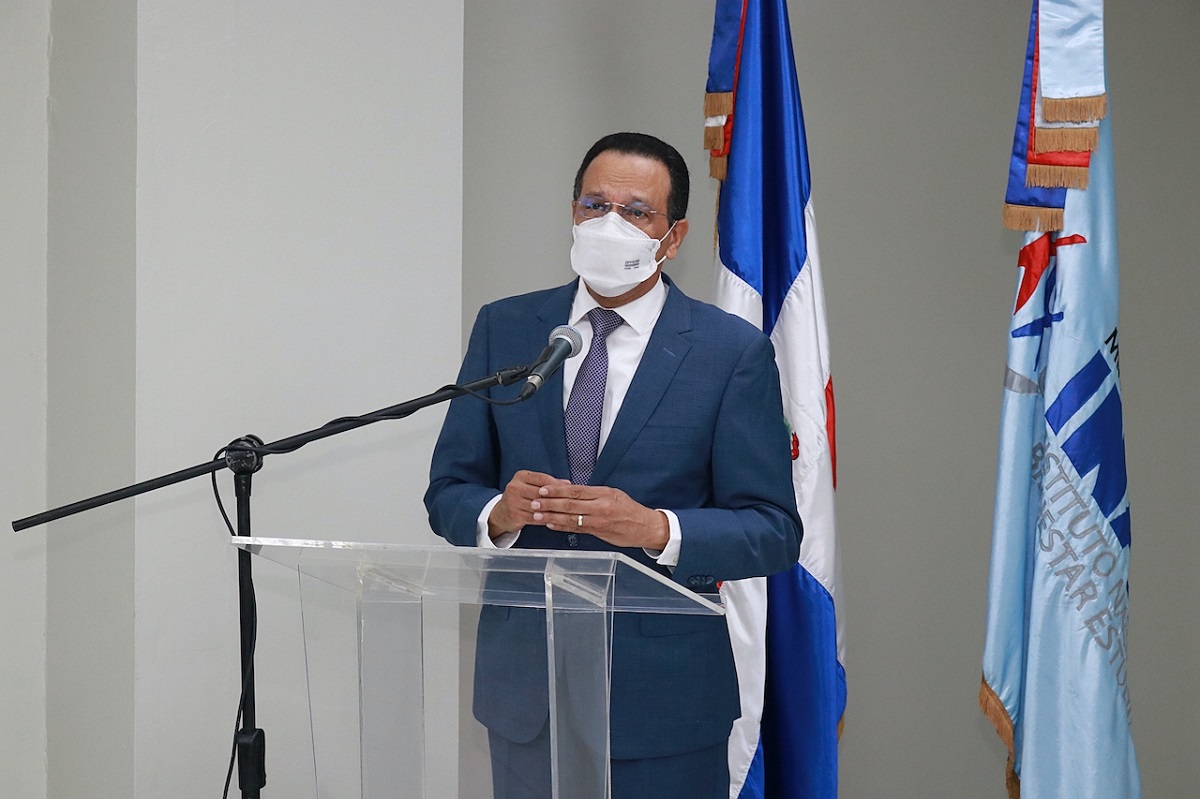  imagen El ministro de Educaci&oacute;n, Antonio Pe&ntilde;a Mirabal 