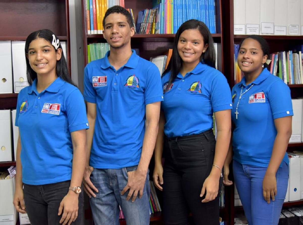  imagen Cuatro estudiantes de tres centros educativos representar&aacute;n al pa&iacute;s en la XXII Olimpiadas de Matem&aacute;ticas de Centroam&eacute;rica y el Caribe de manera virtual&nbsp;&nbsp; 