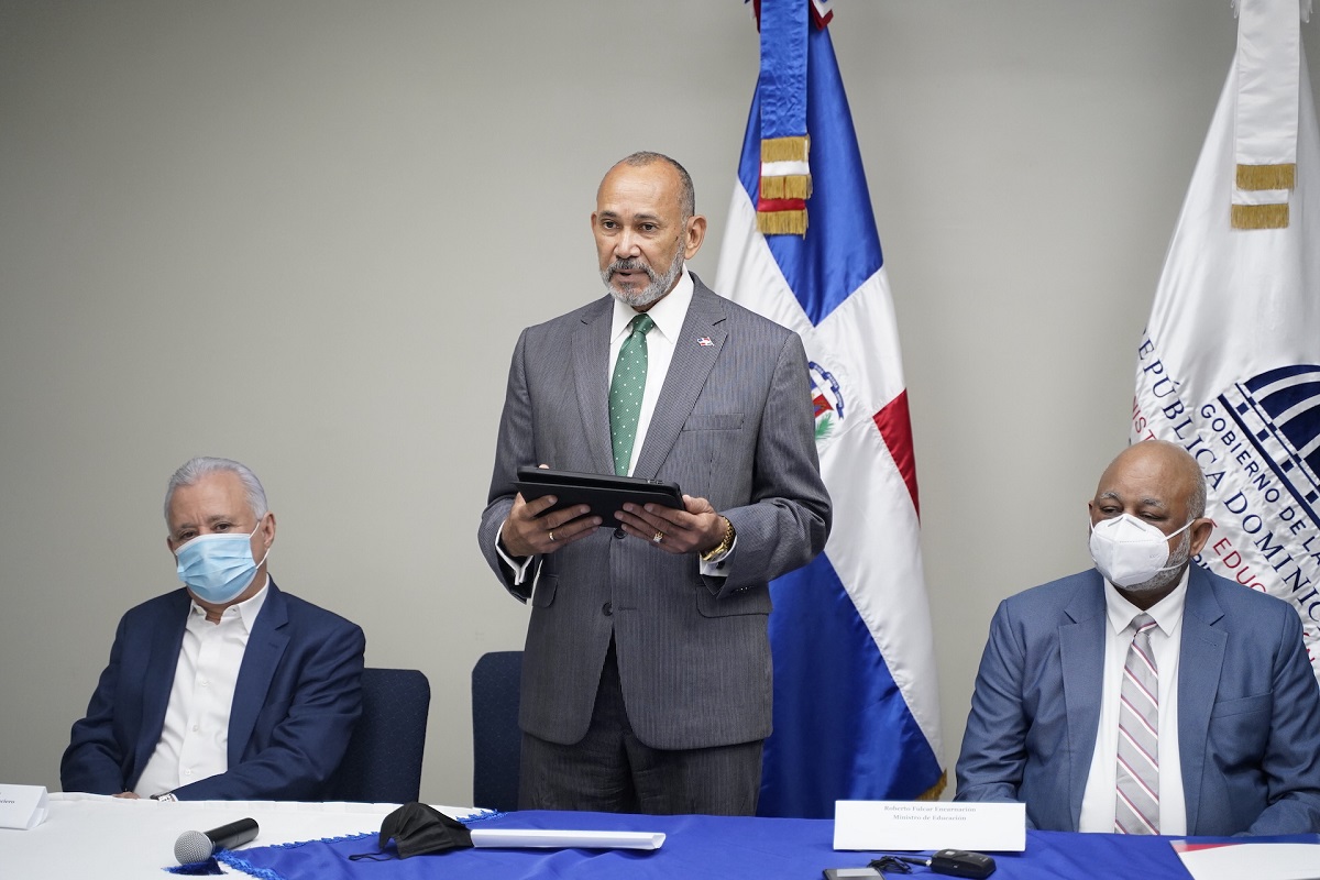  imagen Nuevo director ejecutivo del Instituto Nacional de Bienes Estudiantil (INABIE), V&iacute;ctor Castro 