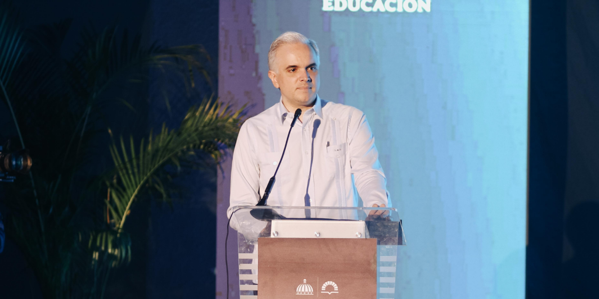  imagen apertura de la cuarta edici&oacute;n del Campeonato Nacional de Debate 