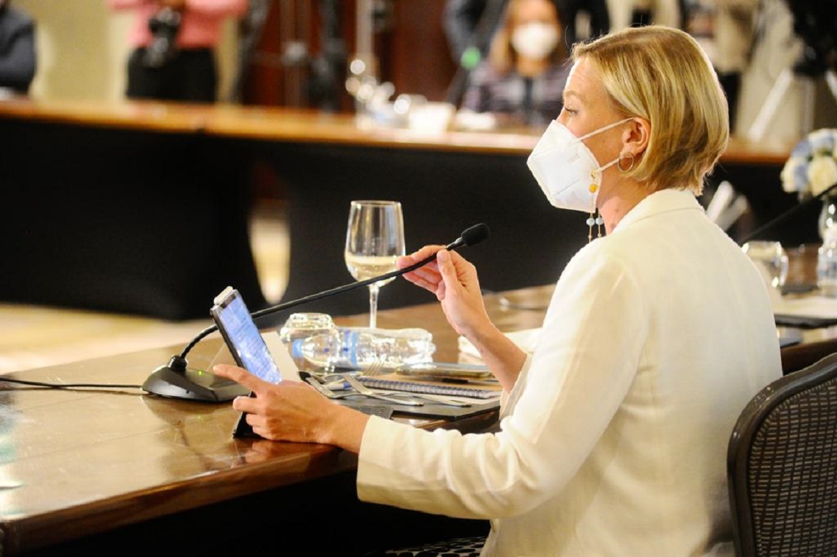  imagen Ministro de Educaci&oacute;n Roberto Fulcar 