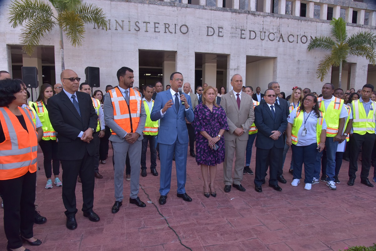  imagen Ministro Pe&ntilde;a Mirabal durante el simulacro 