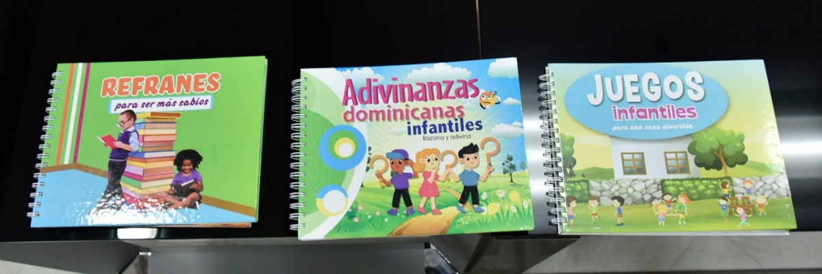  imagen La donaci&oacute;n literaria la recibi&oacute; el titular del MINERD, Antonio Pe&ntilde;a Mirabal,&nbsp; de mano del presidente del Consejo de Administraci&oacute;n de la Refiner&iacute;a Dominicana de Petr&oacute;leo, F&eacute;lix (Felucho) Jim&eacute;nez, se realiz&oacute; en el despacho del ministro de Educaci&oacute;n.
&nbsp; 