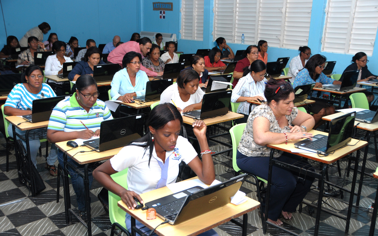  imagen Foto de archivo de jornada preparatoria para docentes de nuevo ingreso a trav&eacute;s del Programa Nacional de Inducci&oacute;n. 