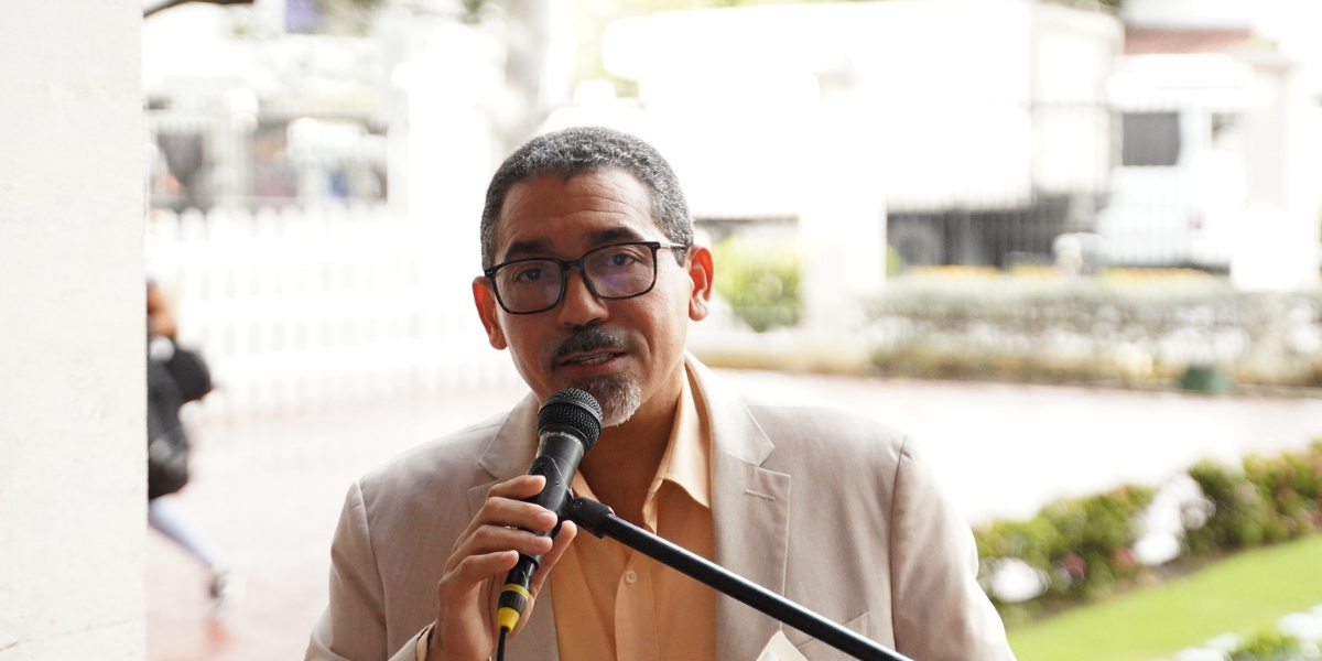  imagen Ancell Scheker 