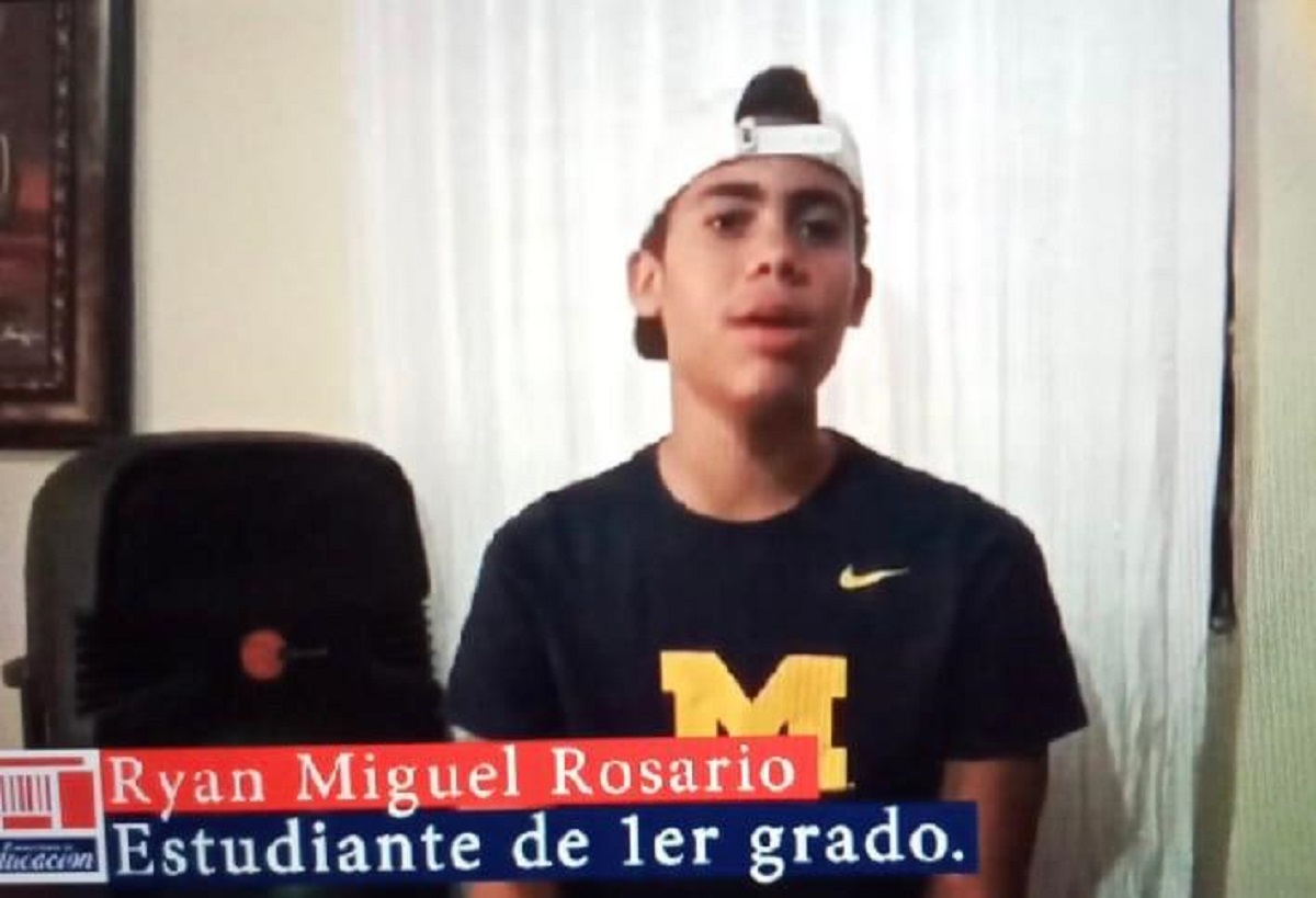  imagen Yadira Perdomo, del Centro Educativo Max Henr&iacute;quez Ure&ntilde;a 