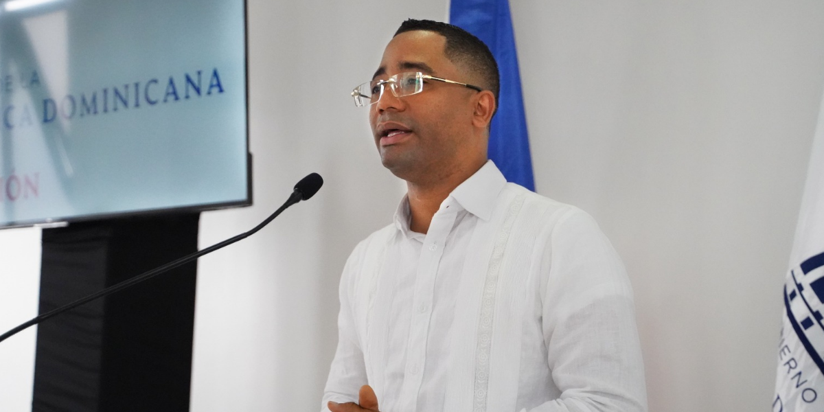  imagen Ministro &Aacute;ngel Hern&aacute;ndez&nbsp; 