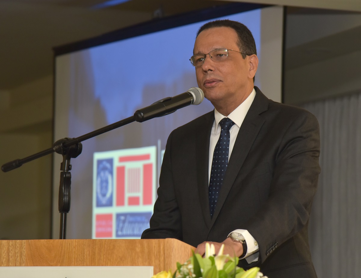  imagen Ministro de Educaci&oacute;n Antonio Pe&ntilde;a Mirabal 