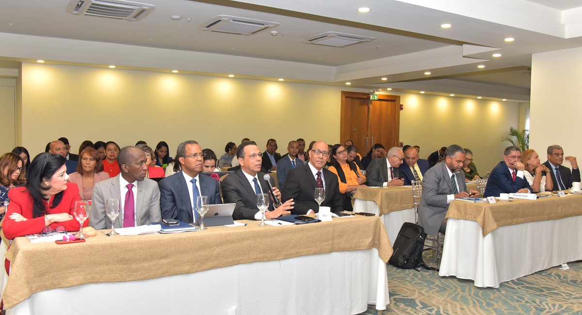  imagen Ministro de Educaci&oacute;n Antonio Pe&ntilde;a Mirabal 