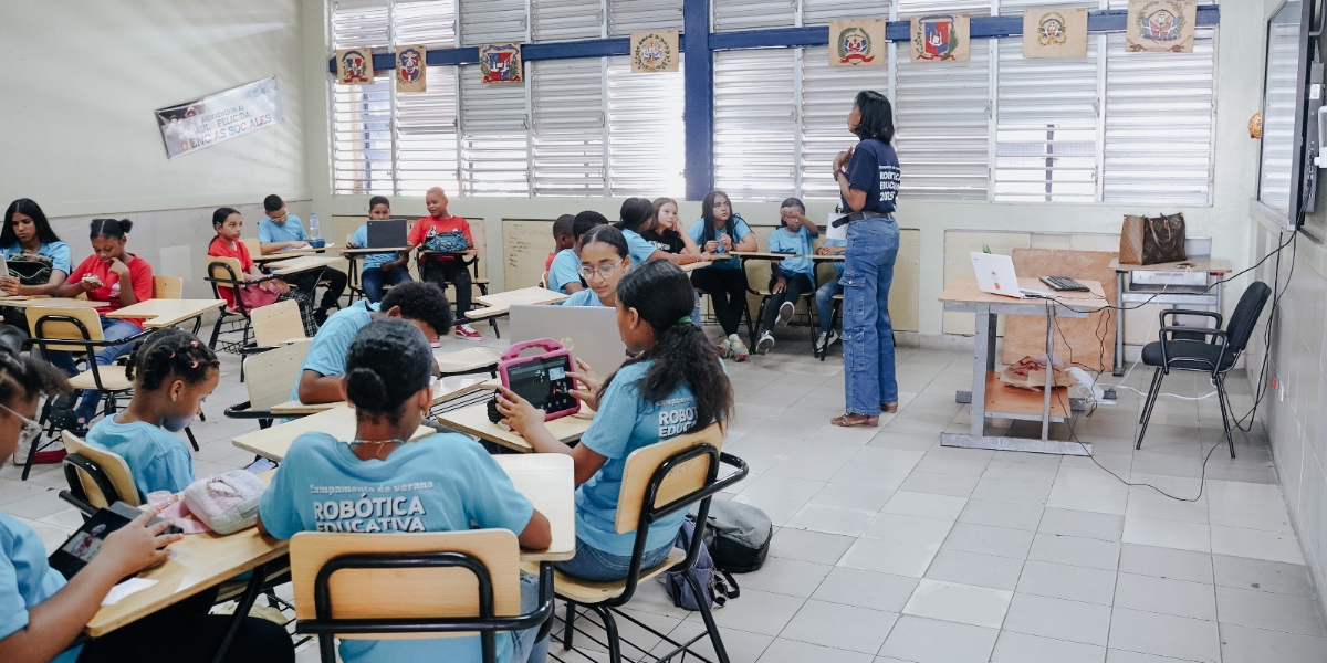  imagen Campamento de rob&oacute;tica educativa 2025 