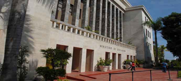  imagen Técnicos de Educación determinan escuelas de Barahona no sufrieron daños estructurales 