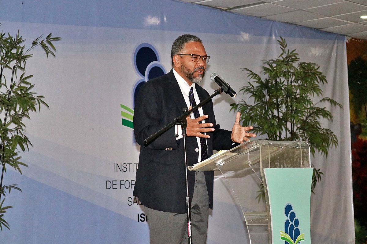  imagen Ministro Pe&ntilde;a Mirabal 