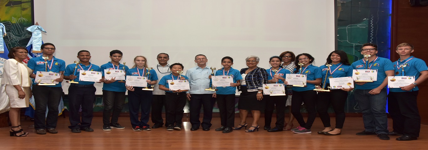  imagen Estudiantes ganadores de la olimpiada&nbsp; 