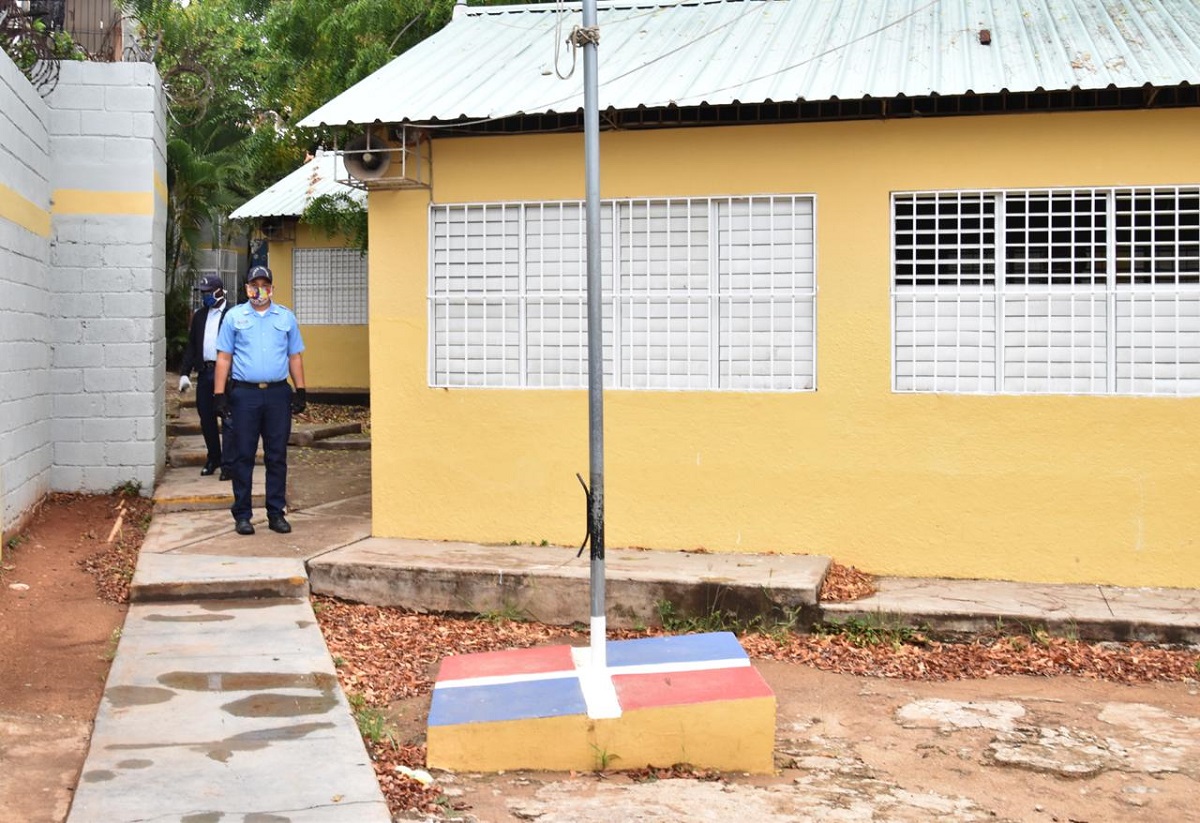  imagen Liceo Manuel F&eacute;lix Pe&ntilde;a en Haina 
