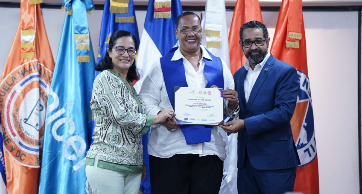  imagen &nbsp;T&eacute;cnicos que cursaron el segundo Diplomado de Reducci&oacute;n del Riesgo de Desastres para el Sector Educaci&oacute;n. 