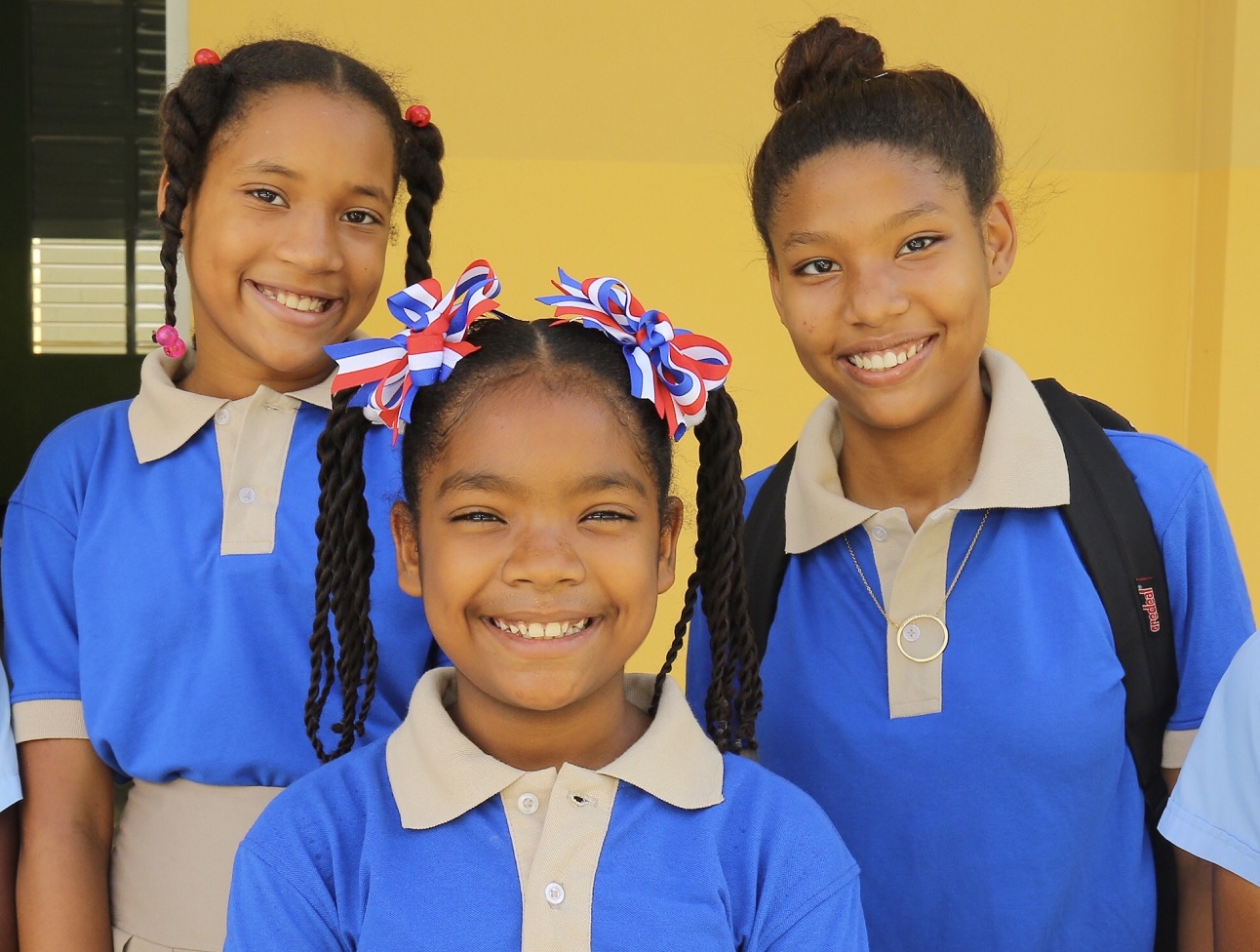  imagen Estudiantes de b&aacute;sica. 