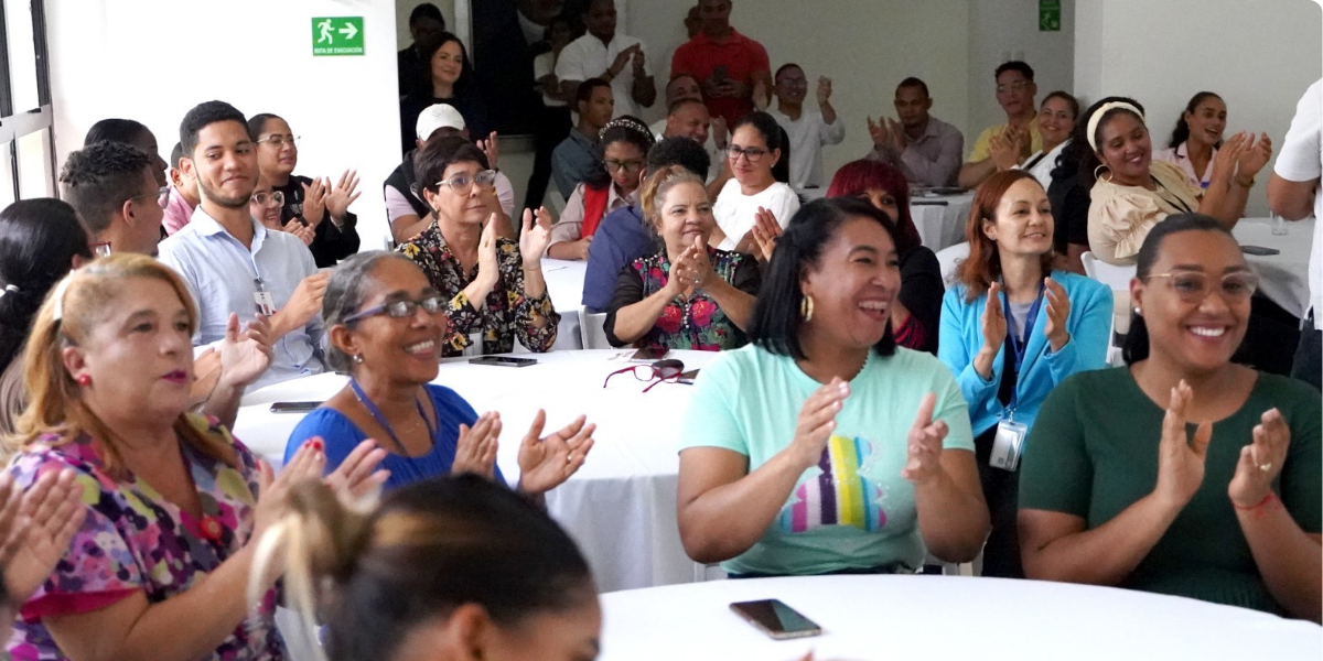  imagen Ministro &Aacute;ngel Hern&aacute;ndez&nbsp; 