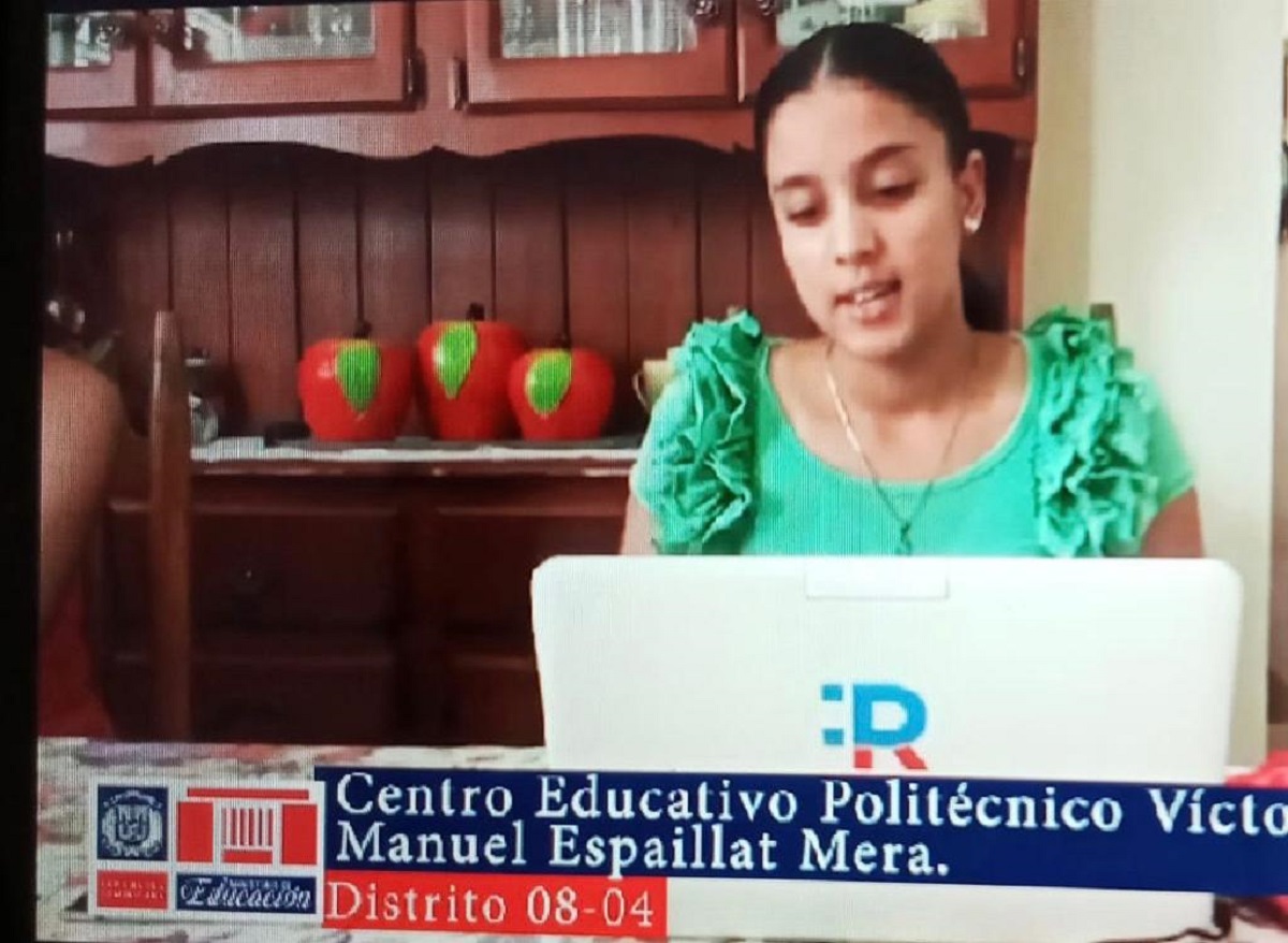 imagen Yadira Perdomo, del Centro Educativo Max Henr&iacute;quez Ure&ntilde;a 