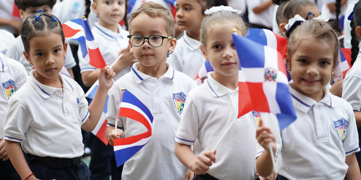  imagen &nbsp;ministro de Educaci&oacute;n, &Aacute;ngel Hern&aacute;ndez en conmemoracion de Duarte&nbsp; 