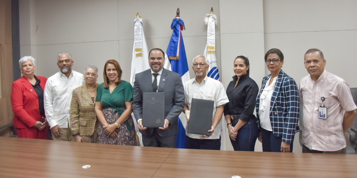  imagen Ministro &Aacute;ngel Hern&aacute;ndez&nbsp; 