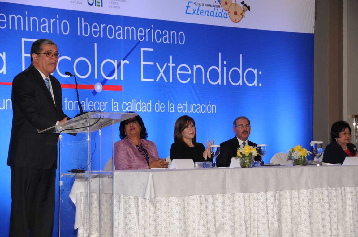  imagen DISCURSO DEL MINISTRO DE EDUCACIÓN, LICENCIADO CARLOS AMARANTE BARET EN SEMINARIO IBEROAMERICANO DE JORNADA ESCOLAR EXTENDIDA 