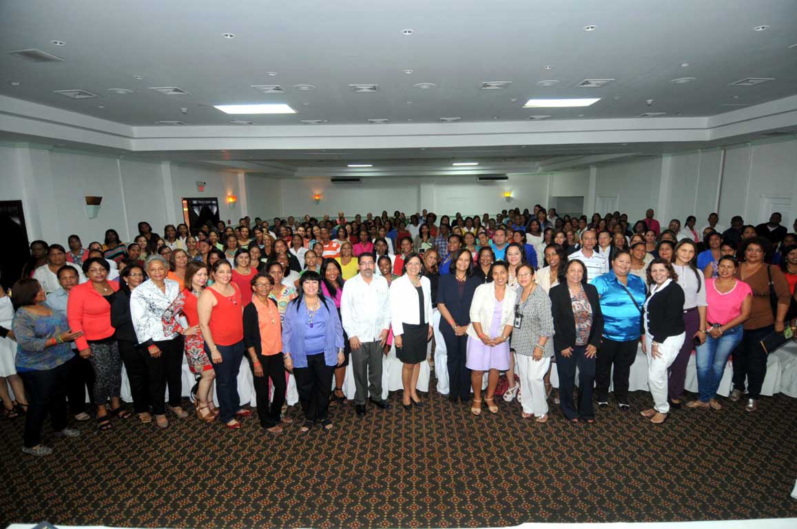  imagen En ocasión del Día Nacional del Orientador Escolar MINERD destaca rol de los orientadores y psicólogos en la educación integral de los estudiantes 