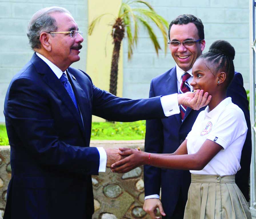  imagen Navarro asegura que los estudiantes son el centro de la Revolución Educativa para una nueva nación 