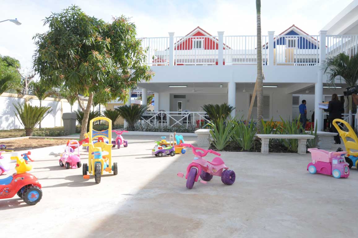  imagen Presidente Danilo Medina inaugura estancia infantil en Hig?ey 
