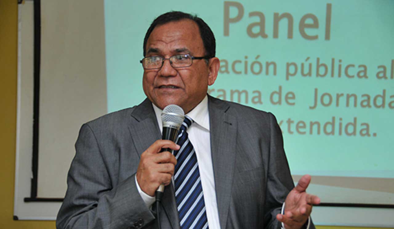  imagen Profesores y estudiantes de Tanda Extendida tendrán todo su tiempo ocupado 