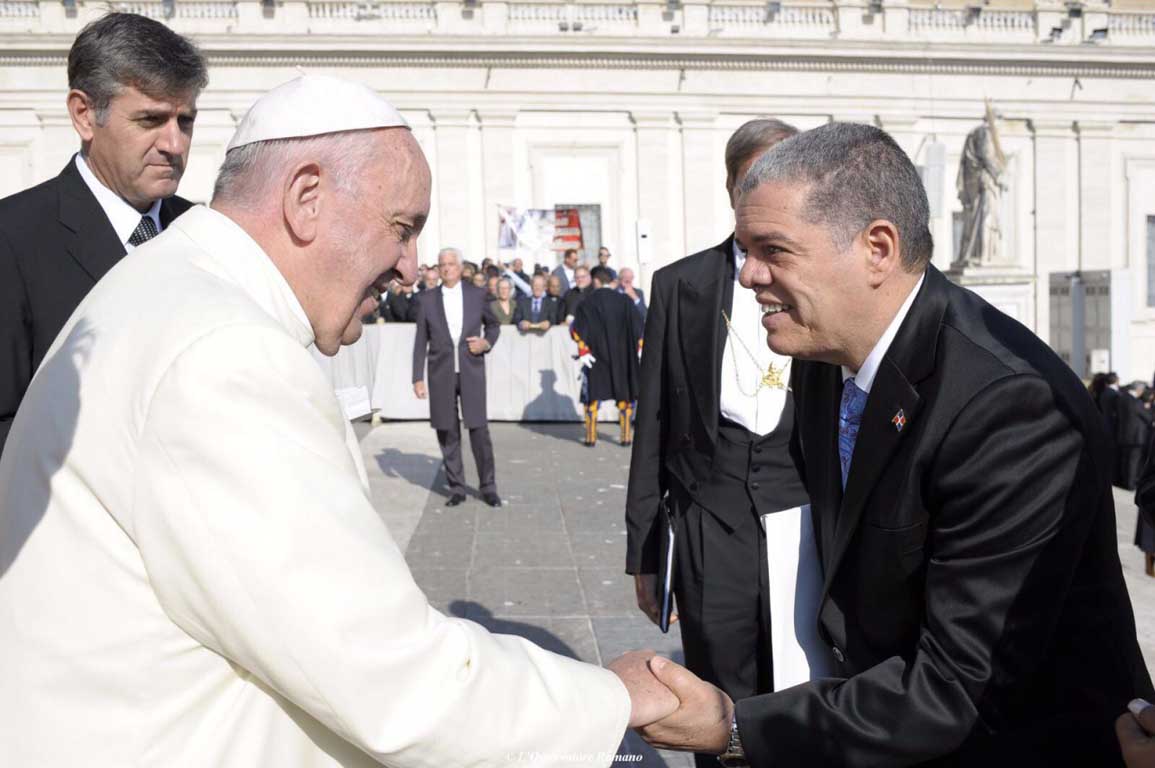  imagen Ministro de Educación llama a profesores y estudiantes a reanudar las clases el lunes, después de Semana Santa 