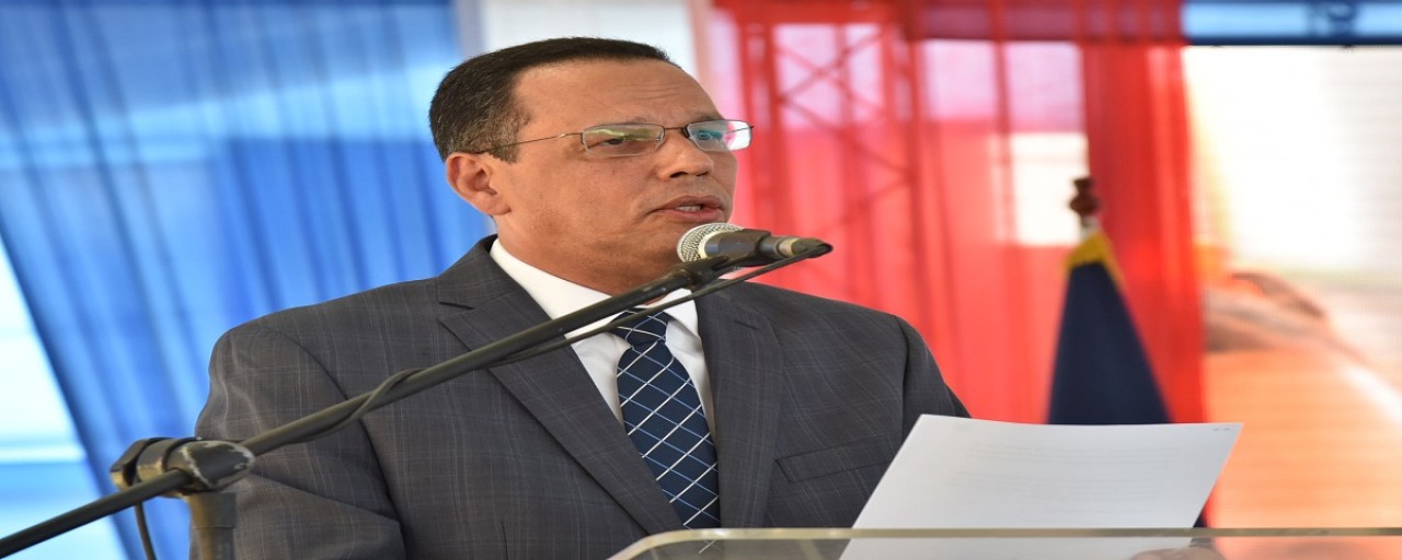  imagen Ministro de Educaci&oacute;n Antonio Pe&ntilde;a Mirabal 