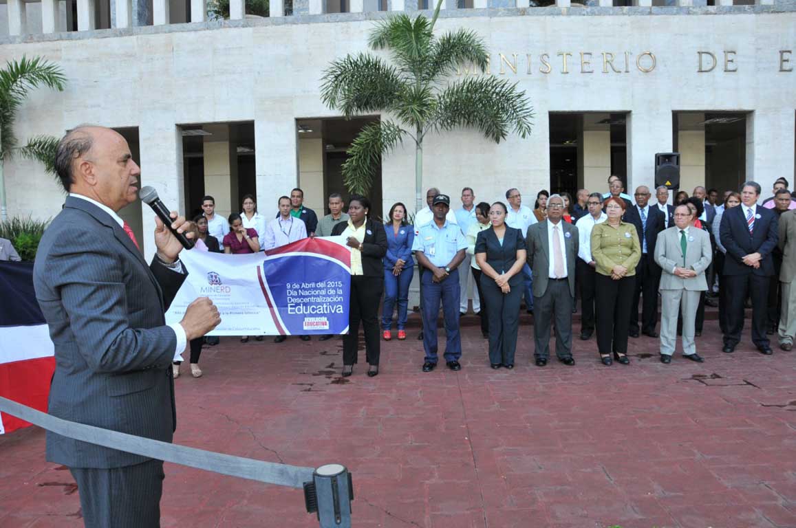  imagen MINERD conmemora el XVIII aniversario del Día Nacional de la Descentralización 