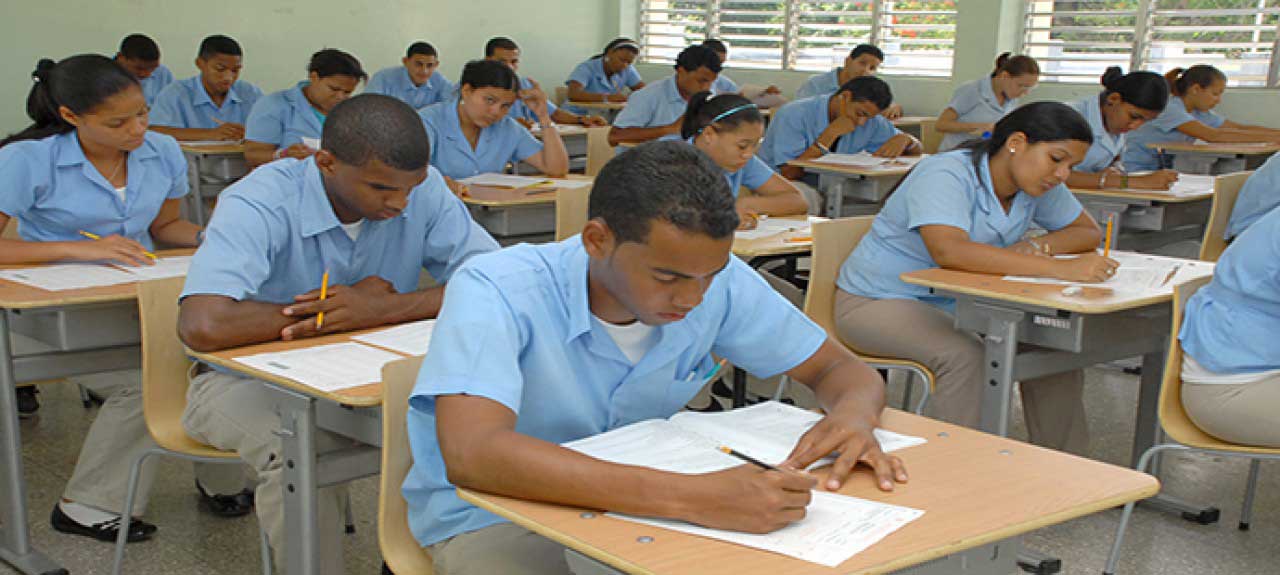  imagen Educación dispone cambio de horario en aplicación de Pruebas Nacionales para Media y Básica de adultos 