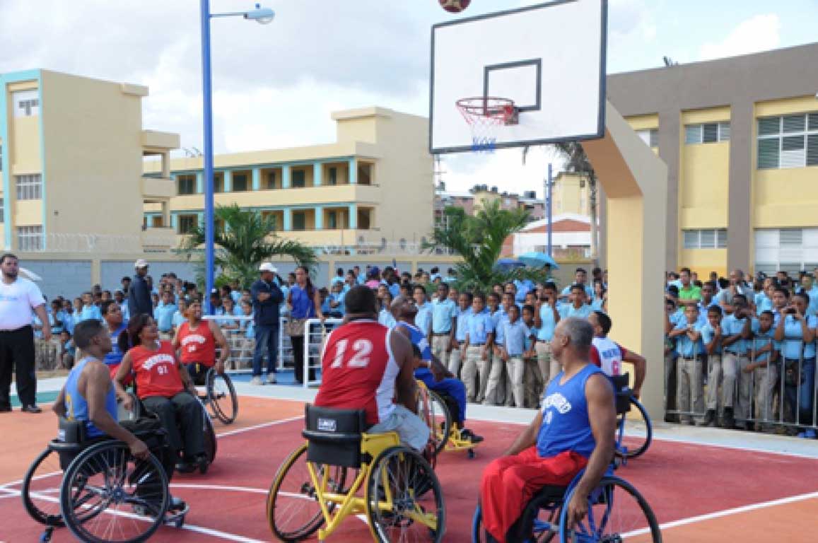 imagen Presidente Medina inaugura cinco centros educativos en provincias Santo Domingo, Hato Mayor y San Pedro 