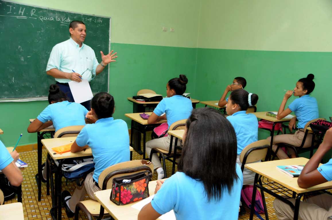  imagen Amarante Baret llama a estudiantes y profesores a reintegrarse a clases tras vacaciones de Navidad 